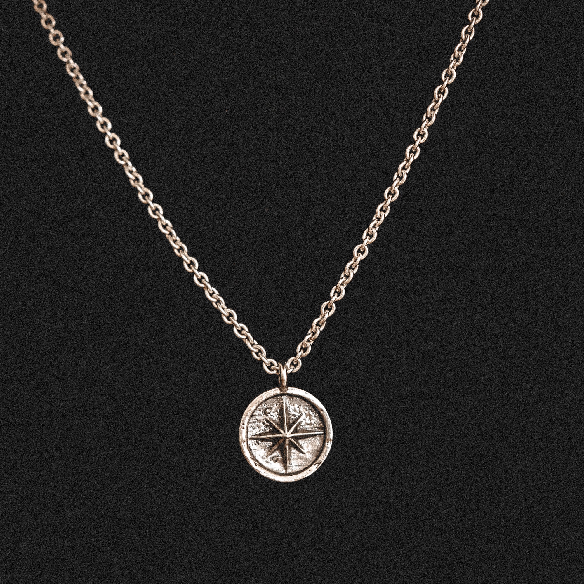 The Wayfarer + Chain
