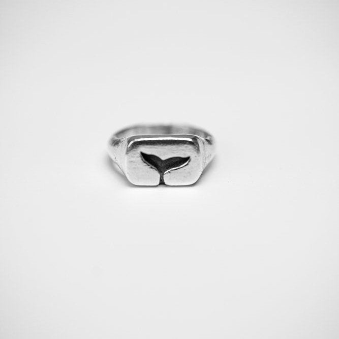 The BuriBuri Signet Ring - Whale Tail Design in 925 Sterling Silver - Surf Coast Collection - Sailors and Seekers