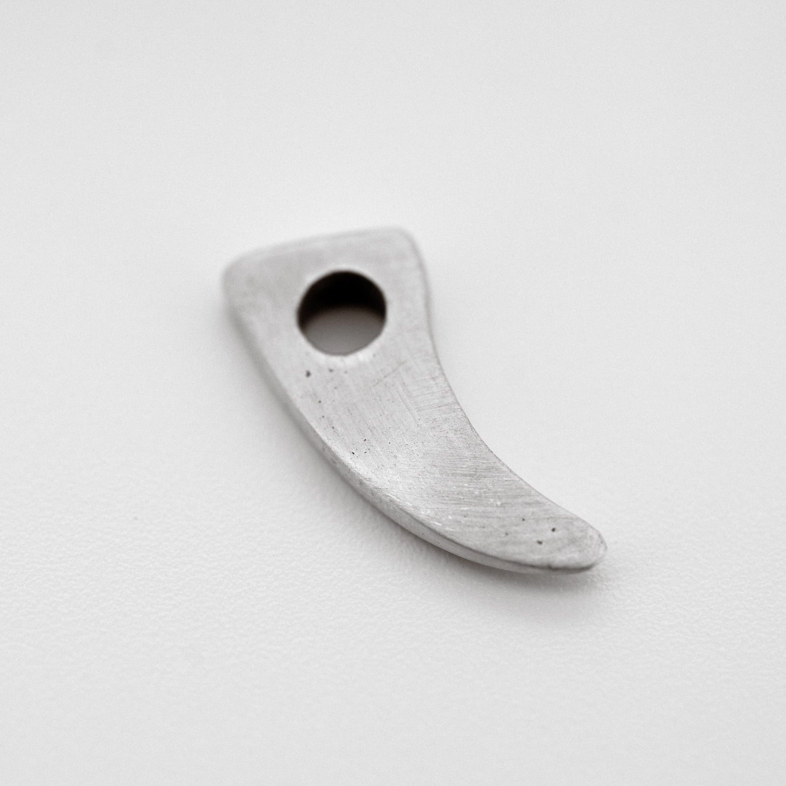 The Fin Pendant - Sailors and Seekers