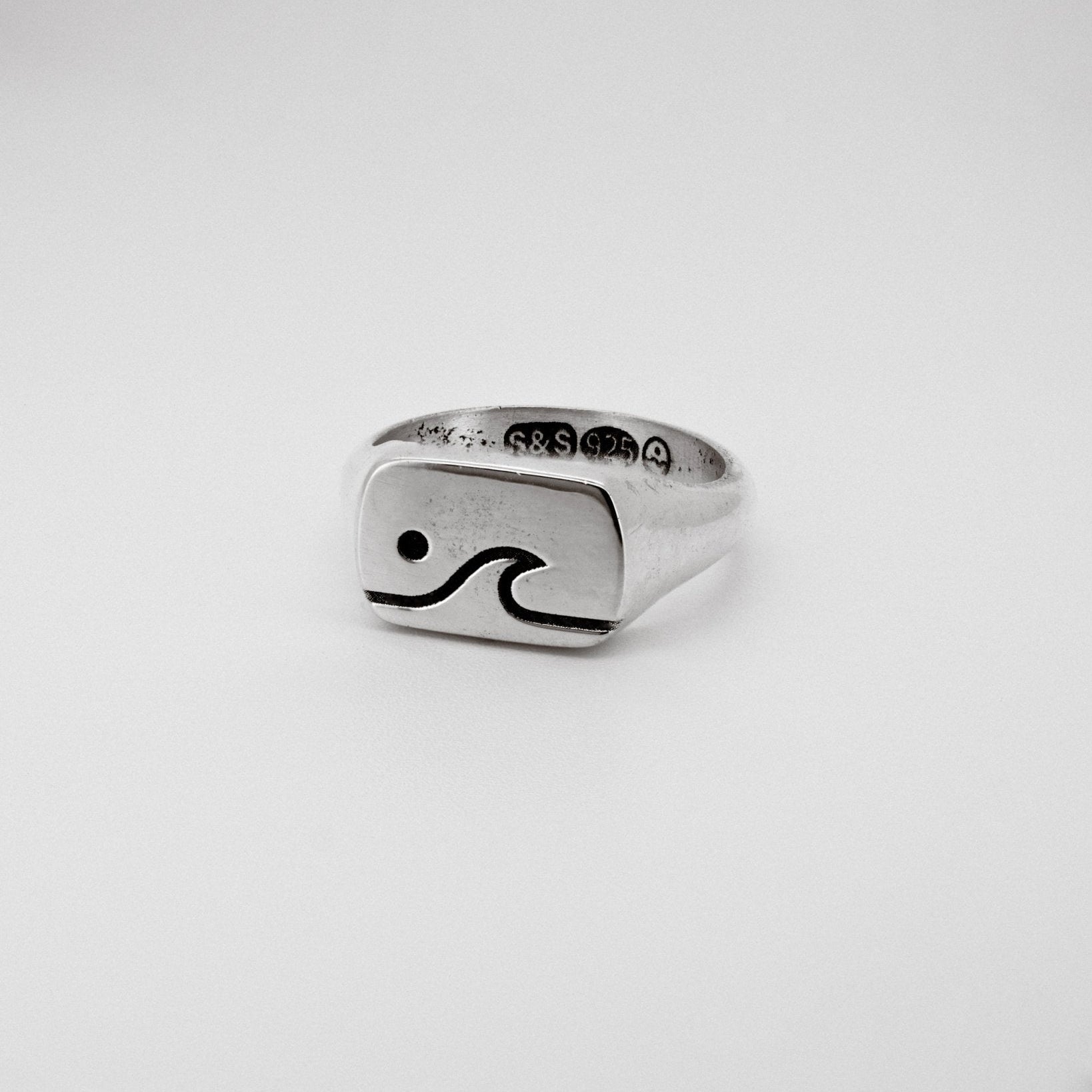 The Tide Signet Ring - Sailors and Seekers